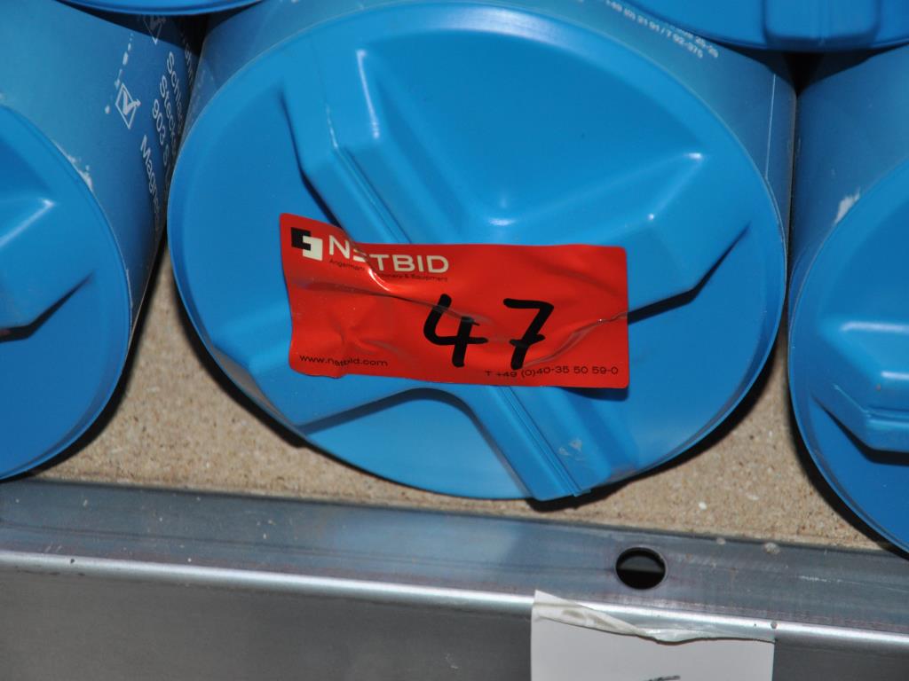 Machines, tools, merchandise / workshop equipment of the automobile sector / <br>tyre service-12